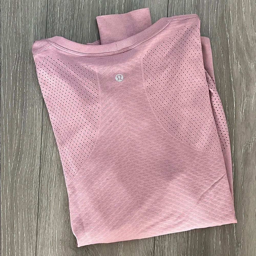 Lululemon Breeze By Long Sleeve Fusion Size 10